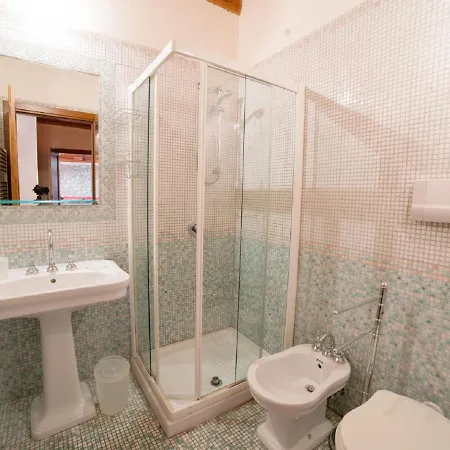 Apartment Locazione Turistica Borgo-2 Toscolano-Maderno