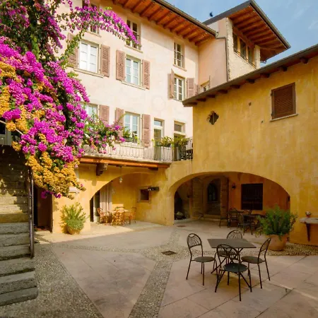 Locazione Turistica Borgo-2 *